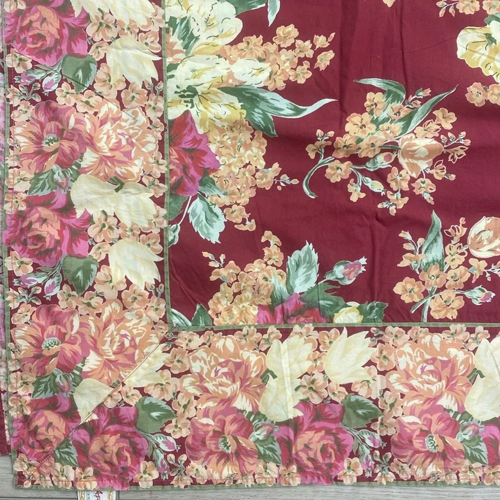 Vintage April Cornell Rectangle Tablecloth